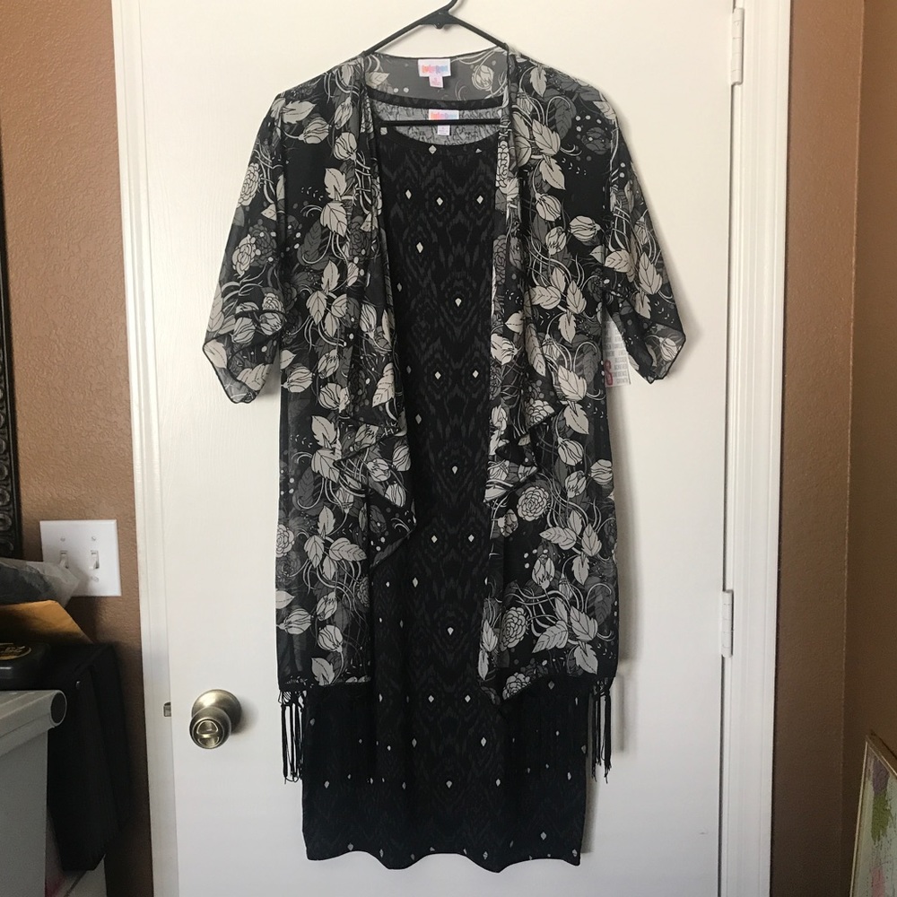 LuLaRoe Julia dress with Monroe kimono